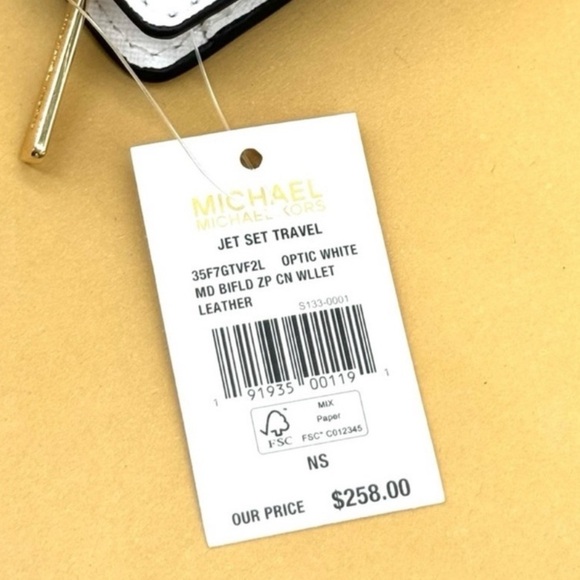 Michael Kors Medium Bifold Zip Chain Wallet Optic White - Picture 7 of 7